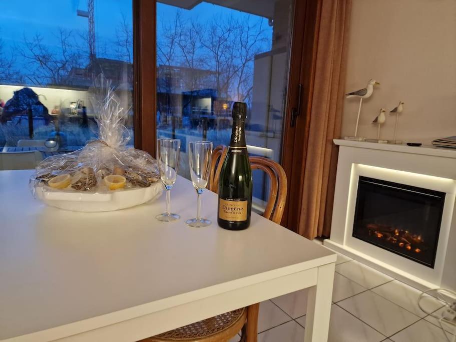 4-Persoons Appartement Met Een Mooi Uitzicht De Panne Exterior foto